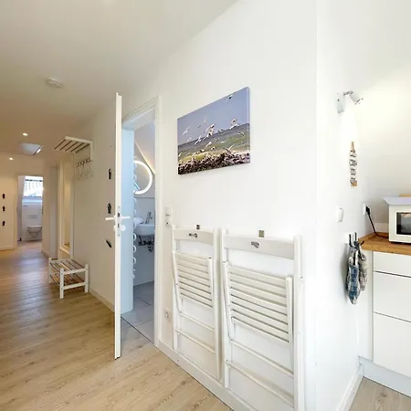 아파트 Haus Duenenrose App 2 Mit Balkon