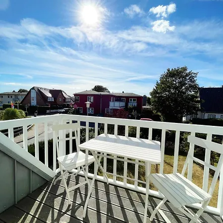 Haus Duenenrose App 2 Mit Balkon Апартаменты *